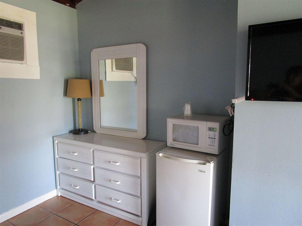Fiesta Key Rv Resort Premium Room 1 Layton Exteriör bild