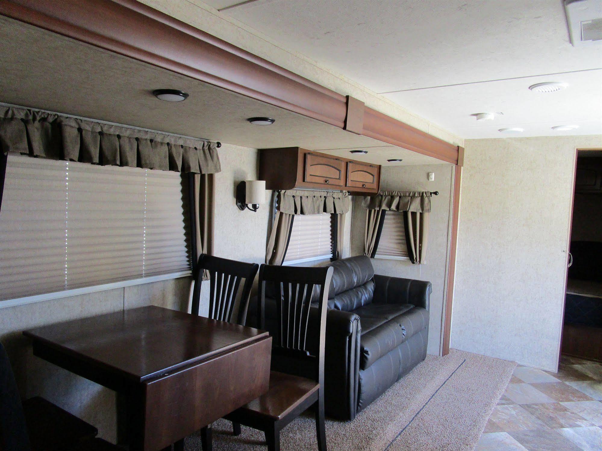 Fiesta Key Rv Resort Premium Room 1 Layton Exteriör bild